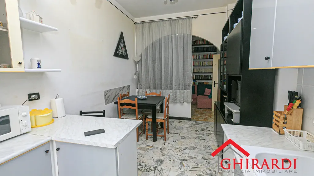 Appartement 5 pièces à IT