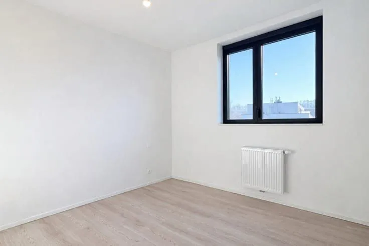 Pièces - Appartement à Jambes, Proche de la Rue Julie Dessy