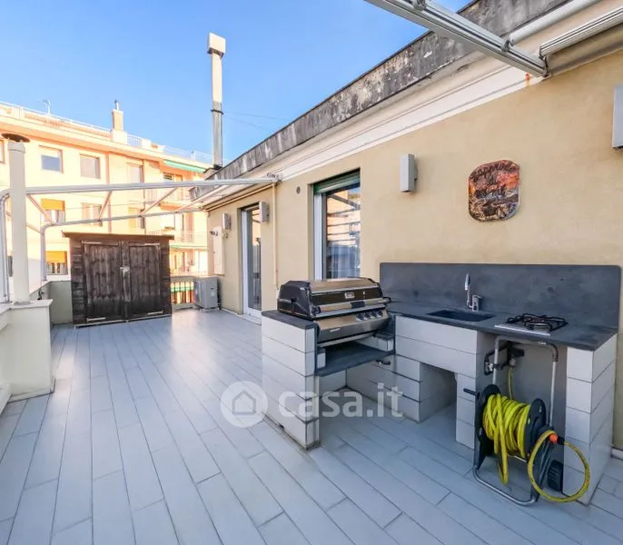 Terrasse - Luxury Penthouse with Sea View in Genoa