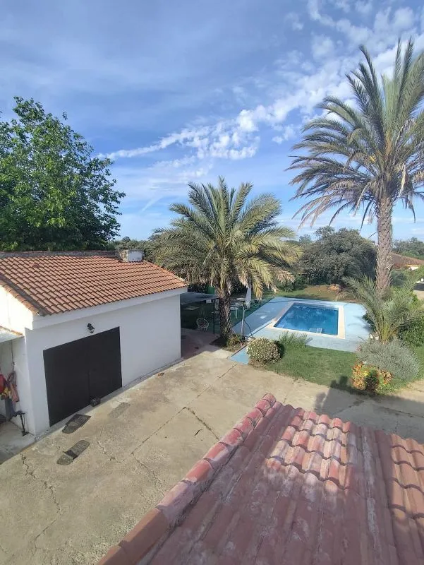Bassein - Chalet with Pool and Terrace in Castilblanco