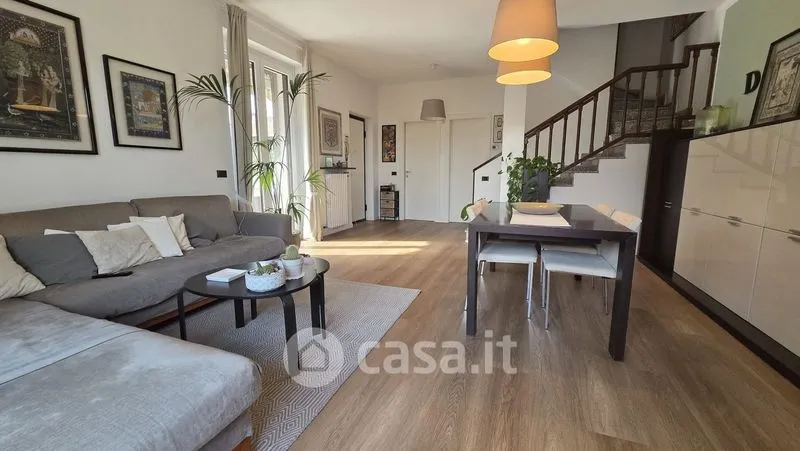 Elutuba - Retrofitted Bifamily Villa in Brugherio