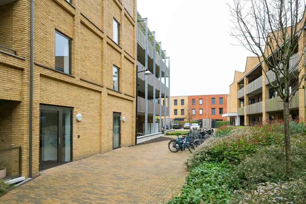 Jardin - Luxury Waterfront Apartment in Doetinchem