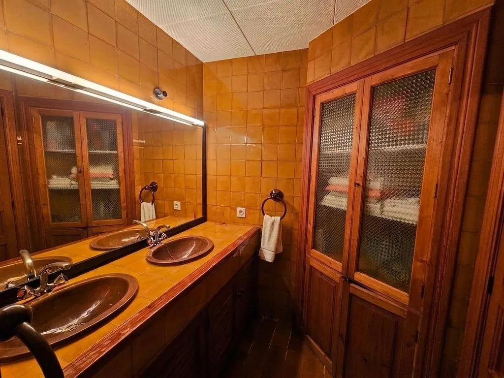 Bagni - Two Adjoining Homes with Terrace in Llucmajor