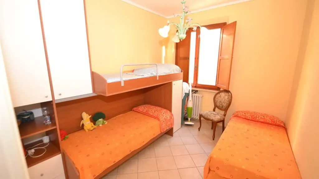Chambres - Terraced Apartment with Sea View in Rosignano Solvay