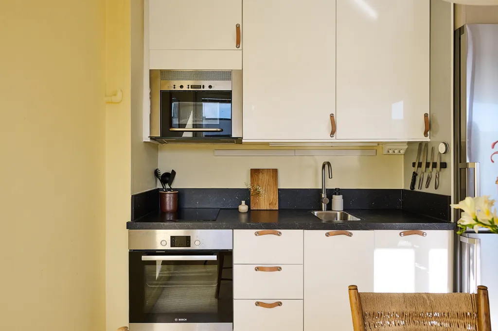 Cucina - Etage Flat with West-Facing Balcony in Stockholm