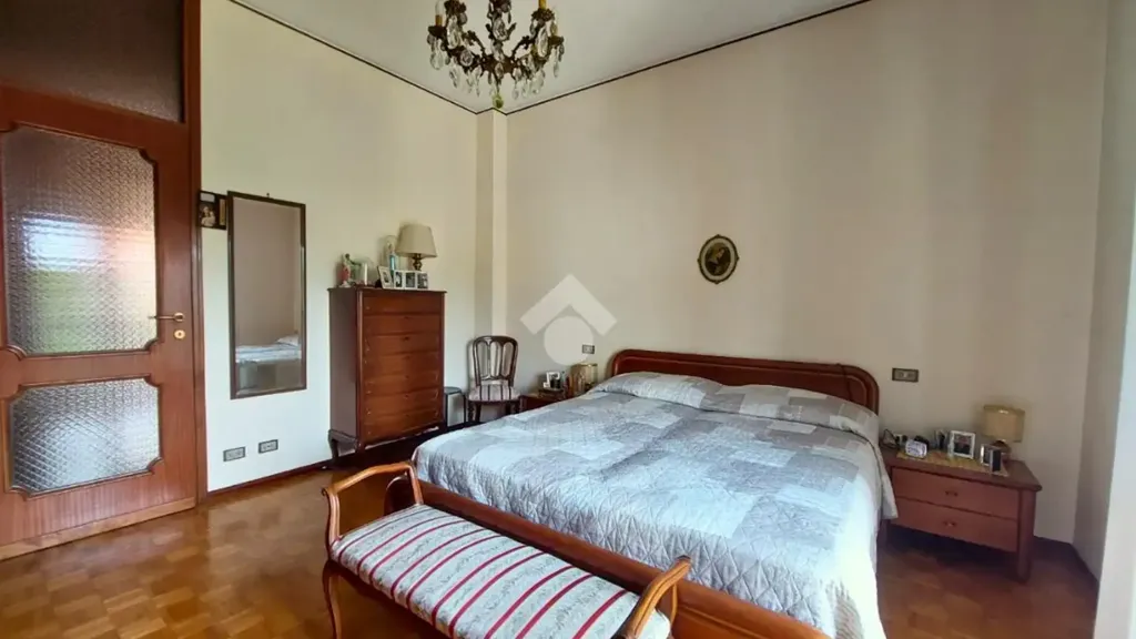 Chambres - Three-Bedroom Apartment with Balcony in Vittuone