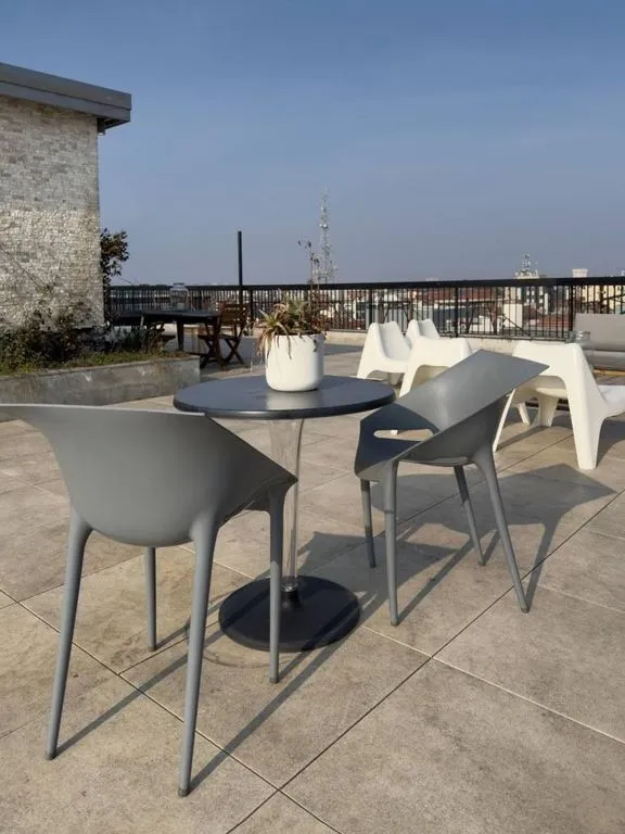 Terrass - Luxury Penthouse with Skyline View in Milan
