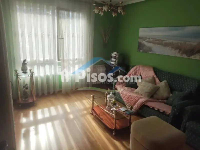 Séjour - Accessible Flat with Garage in Trobajo del Camino