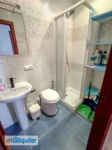Bagni - Seafront Apartment with Garden Access in La Coruña