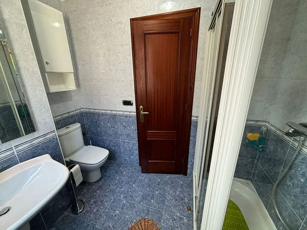 Salles de bain - Apartment with South-Facing Terrace in Noja