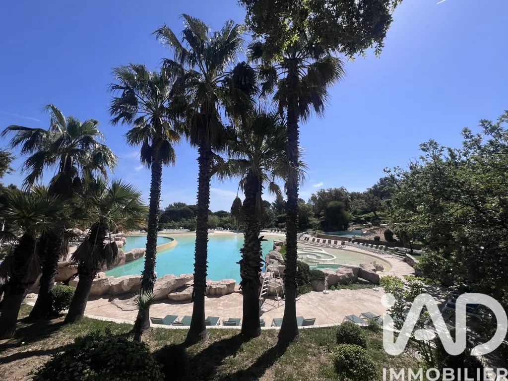 Piscine - Appartement en rez-de-jardin avec vue mer à Grimaud