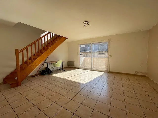 Séjour - Duplex avec Garage Privatif à Perpignan Sud