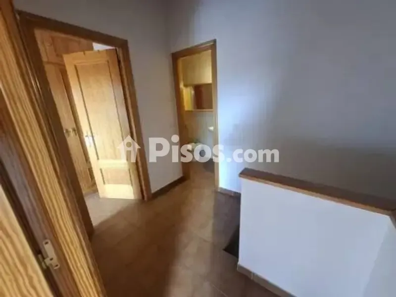 Entrée - Duplex with Balcony in El Molar