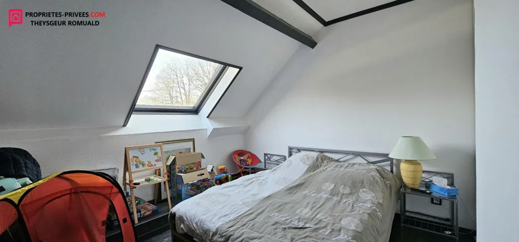 Chambres - Maison avec Piscine Chauffée près de Courtenay