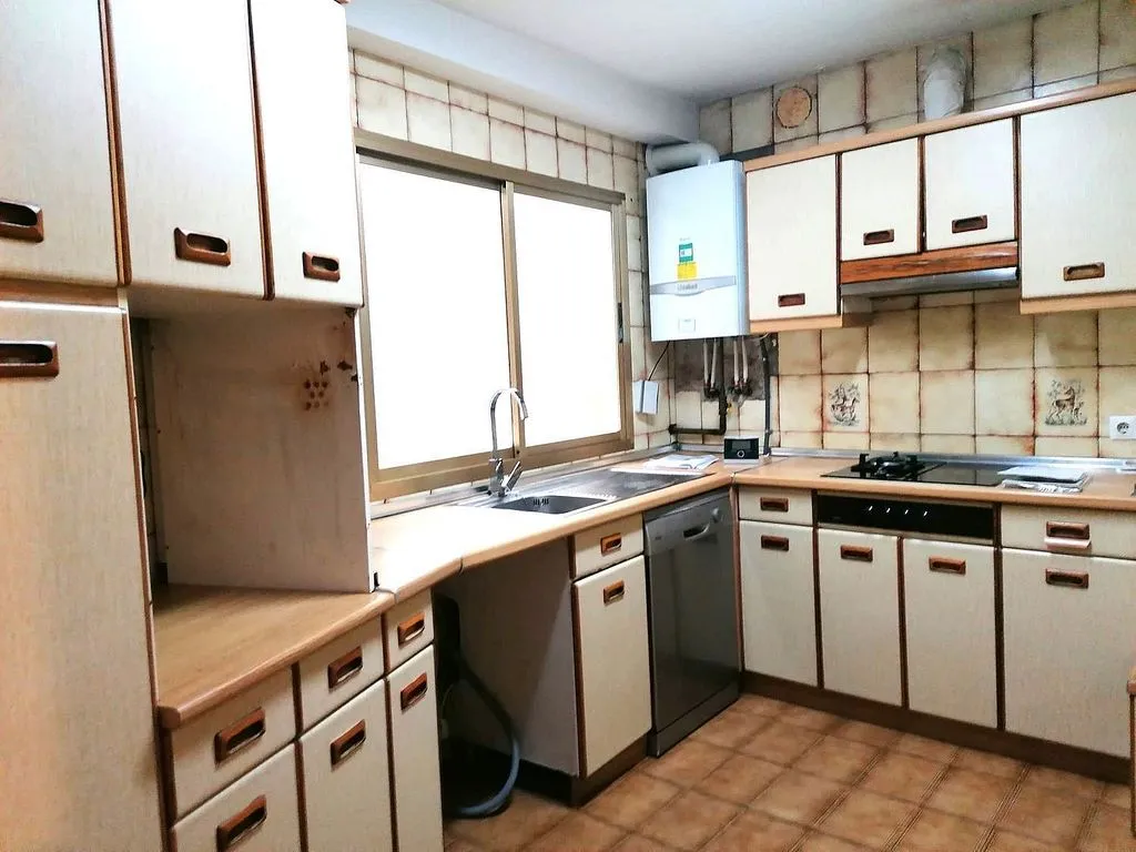 Cuisine - Apartment with Balcony in San Sebastián