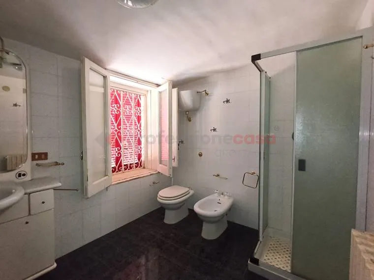 Salles de bain - Villa with Olive Grove in Grottaglie