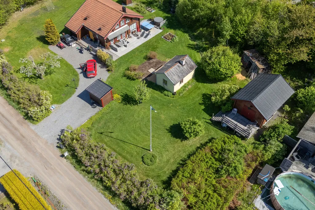 Õhuvaade - Plot with Development Potential in Boo Gård