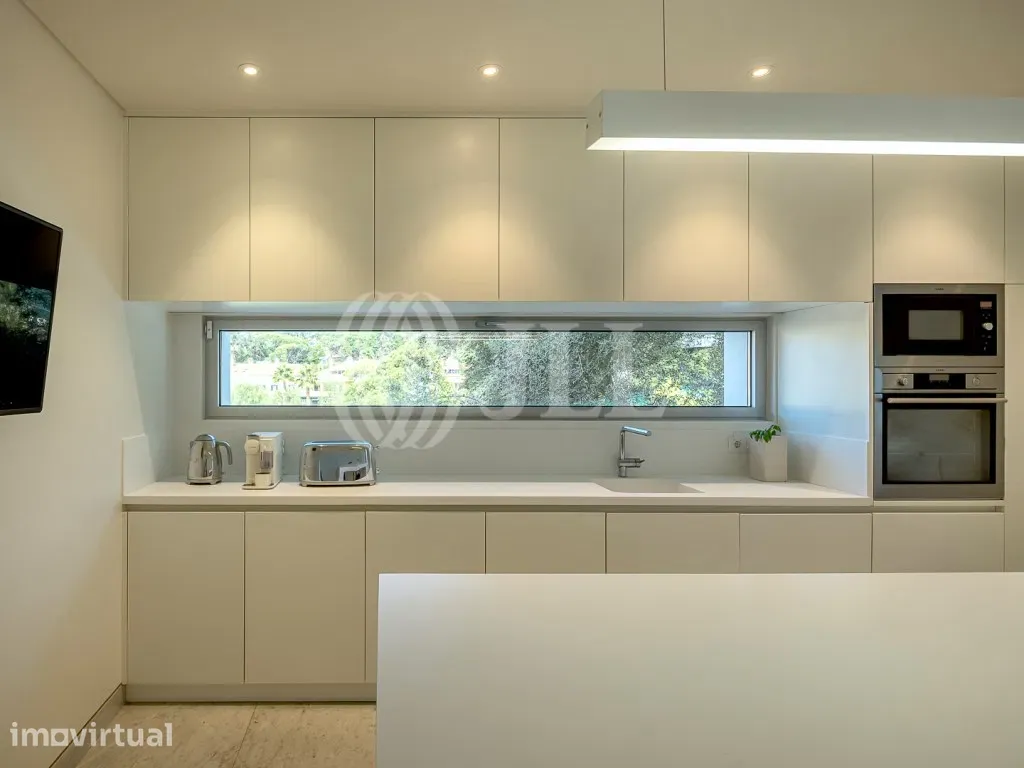 Cuisine - Contemporary Villa with Pool in Estoril, Cascais