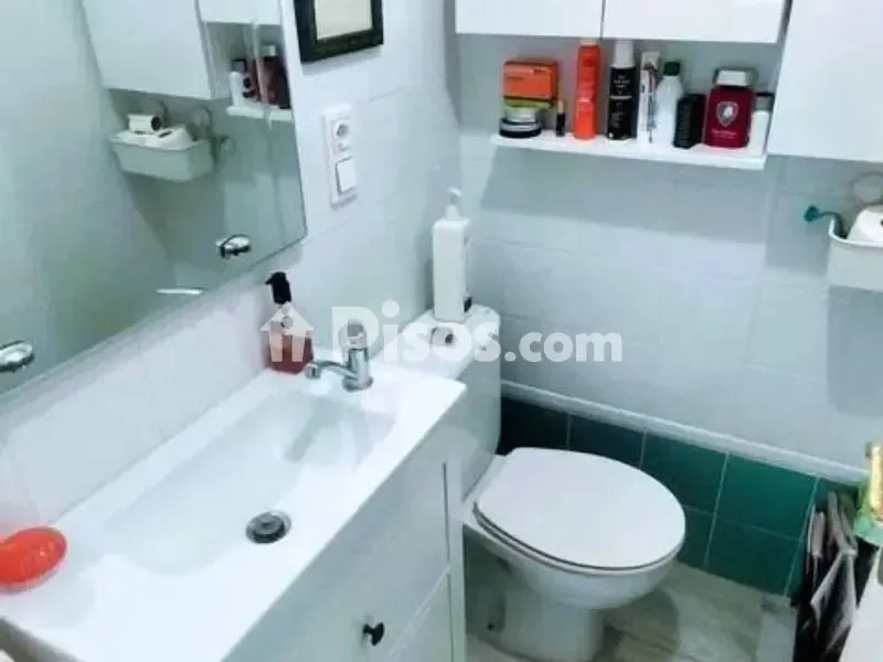 Salles de bain - Appartement 2 pièces à ES