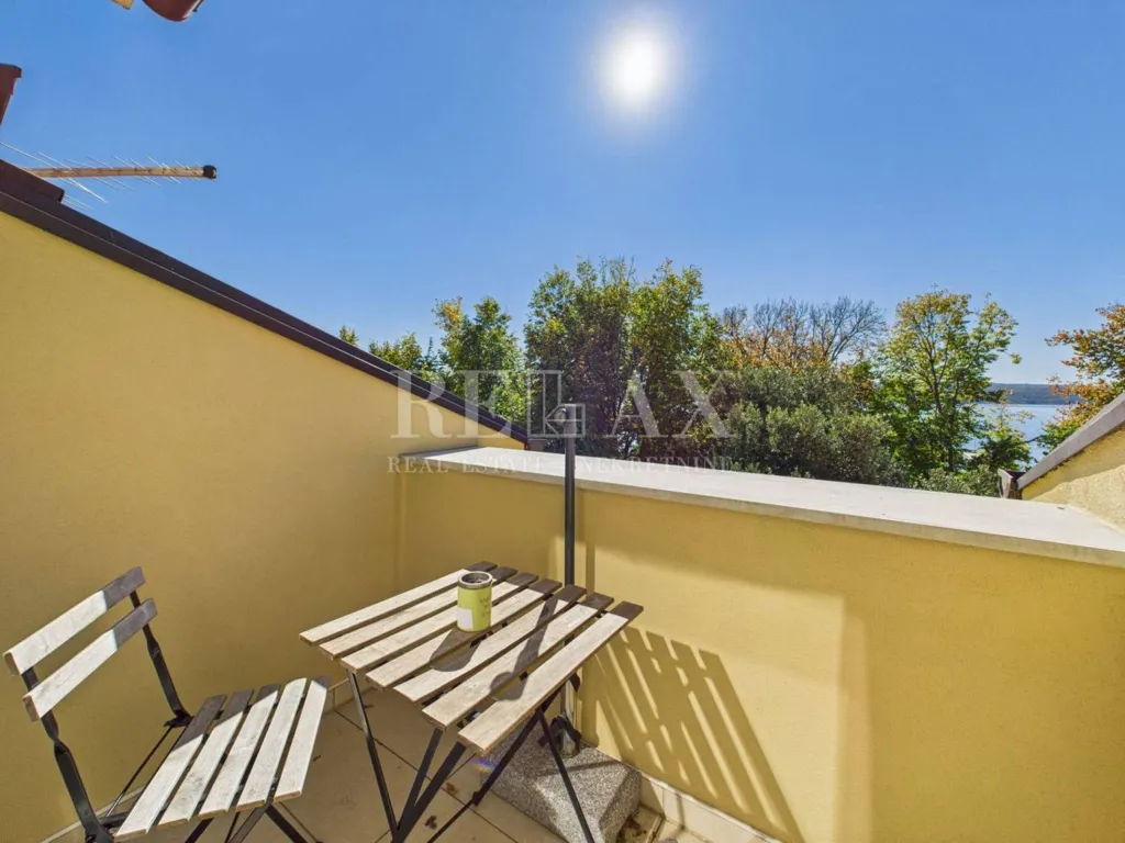 Terrass - Apartment with Sea View in Crikvenica Centre