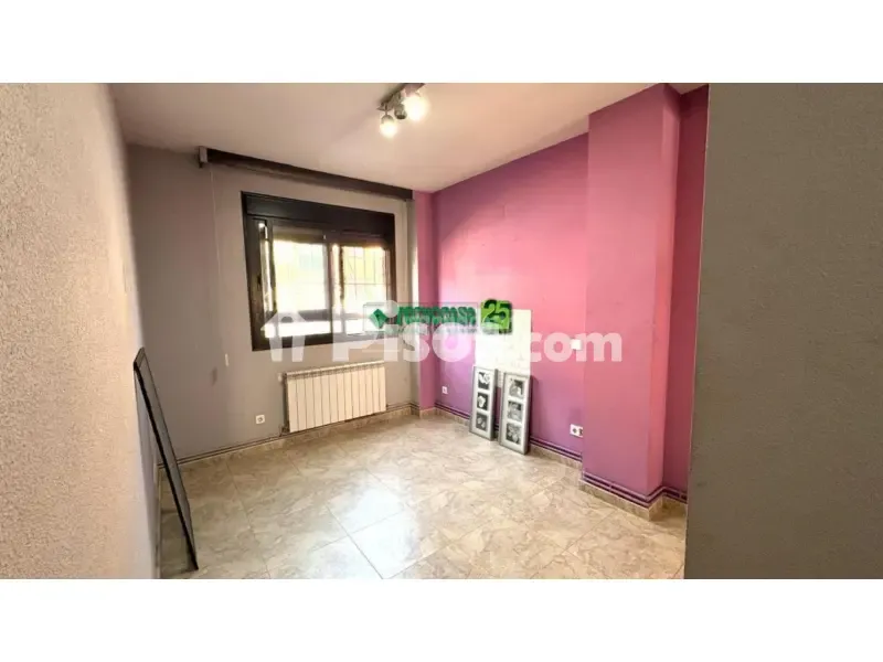 Pièces - Apartment with Patio in Yuncler