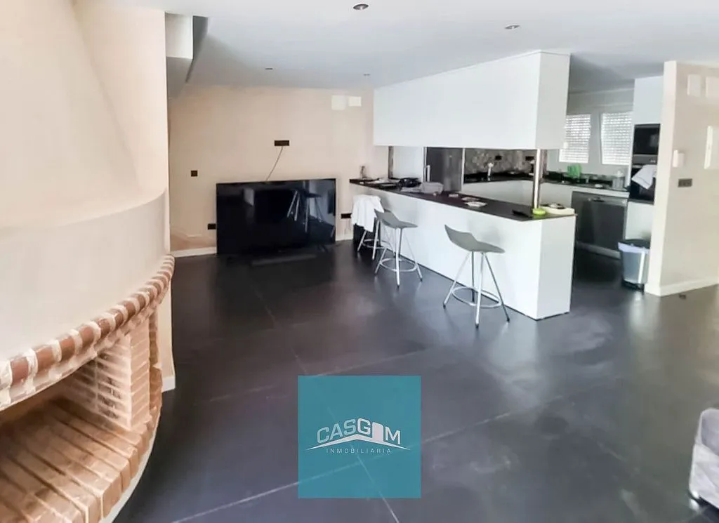Elutuba - Semi-detached House with Pool in Lepe