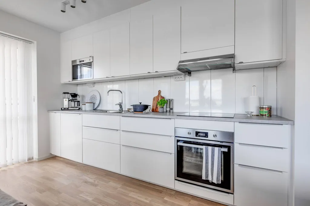 Cuisine - Apartment with Two Balconies in Kungälv