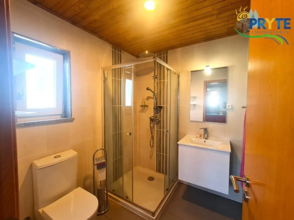 Vannitoad - Luxury House with Feng Shui Design in Nesperal