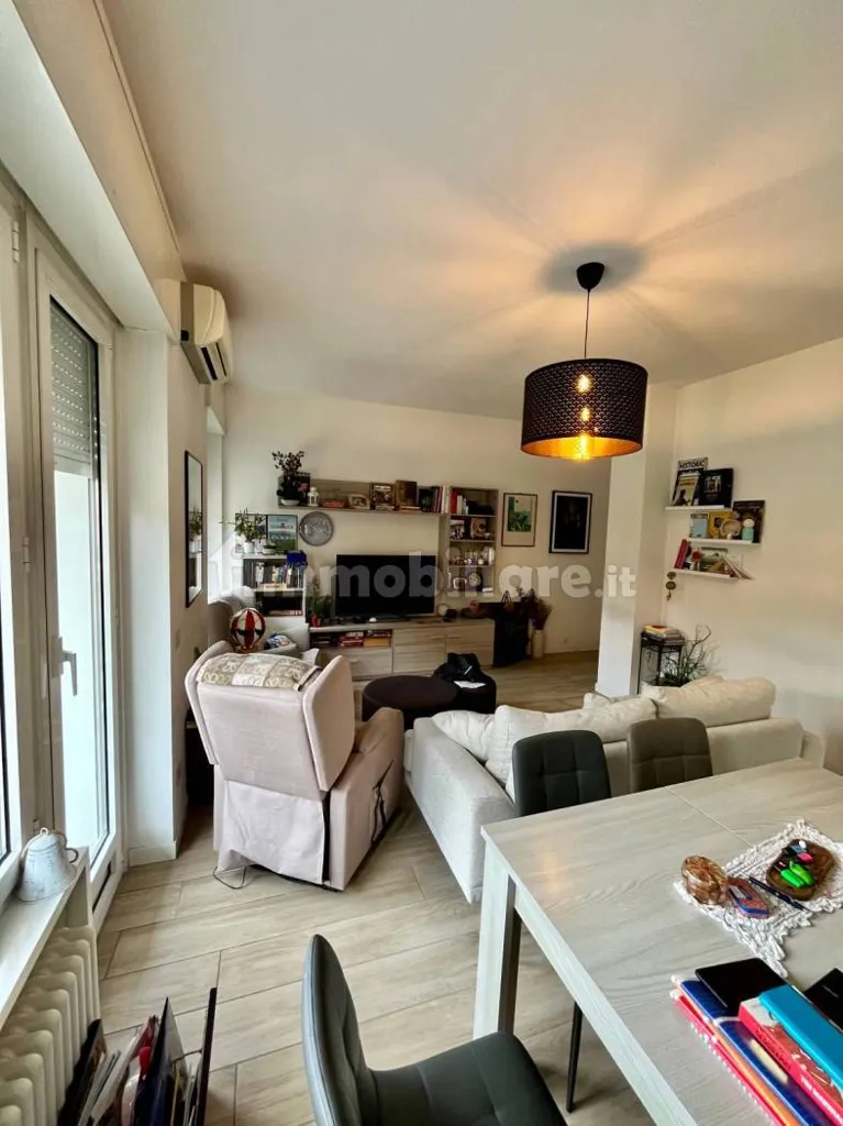 Séjour - Spacious Apartment with Balconies in Como