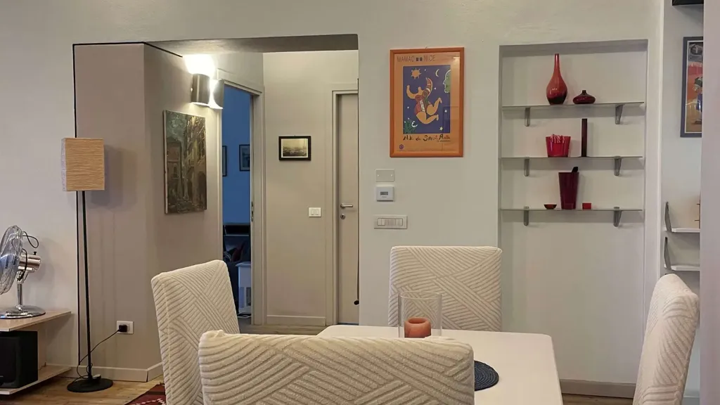 Salle à manger - Charming Apartment with Balcony in Asti