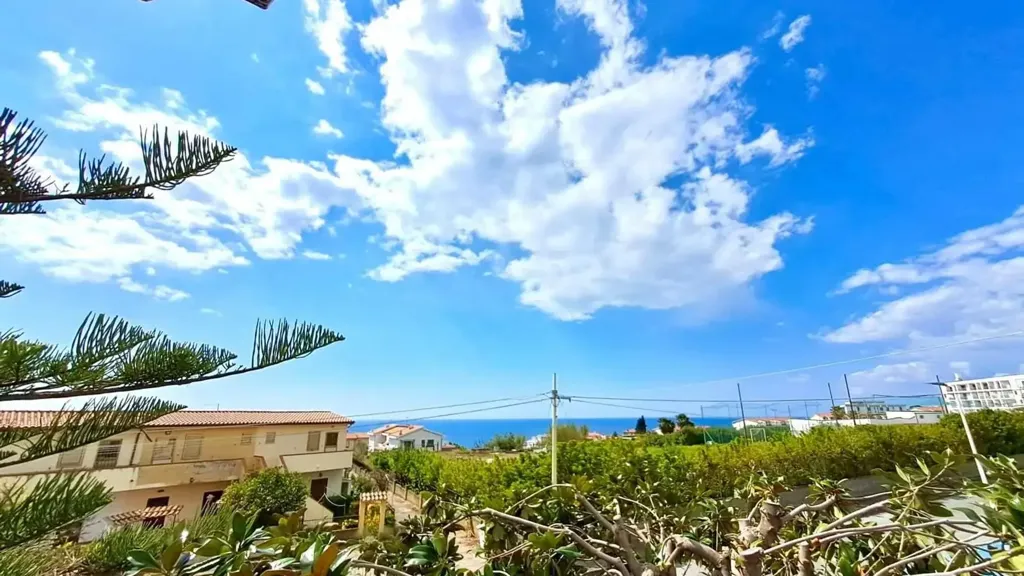 Rõdu - Terraced House with Garden in Scalea