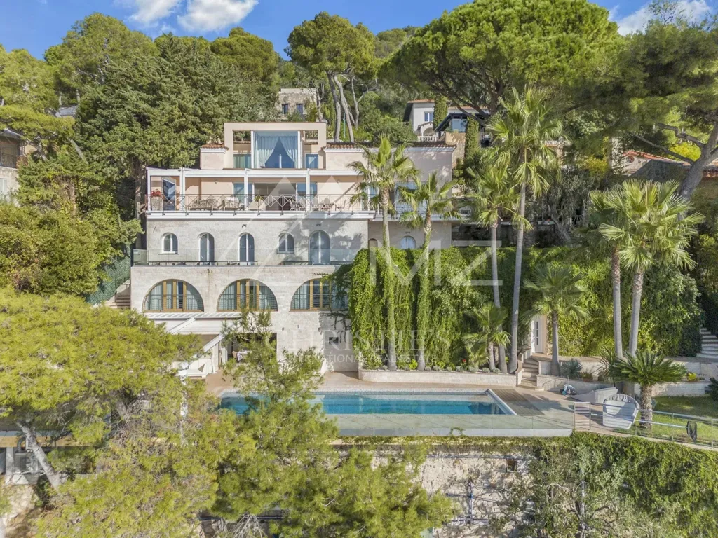 Õhuvaade - Waterfront Villa with Pool in Saint-Jean-Cap-Ferrat