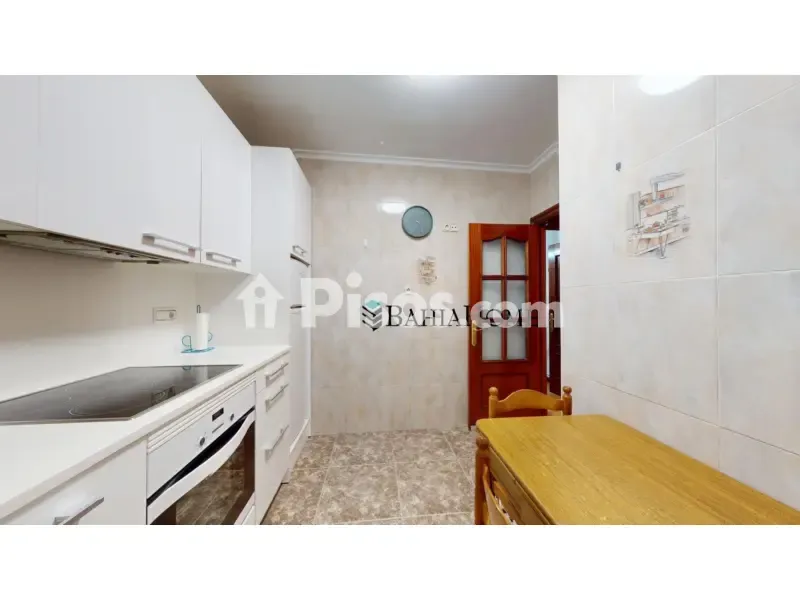 Cuisine - Fully Furnished Flat with Balcony in Santander
