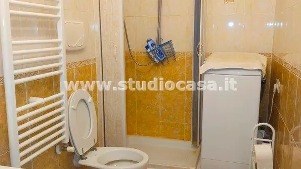 Salles de bain - Furnished Flat with Balcony in Milan