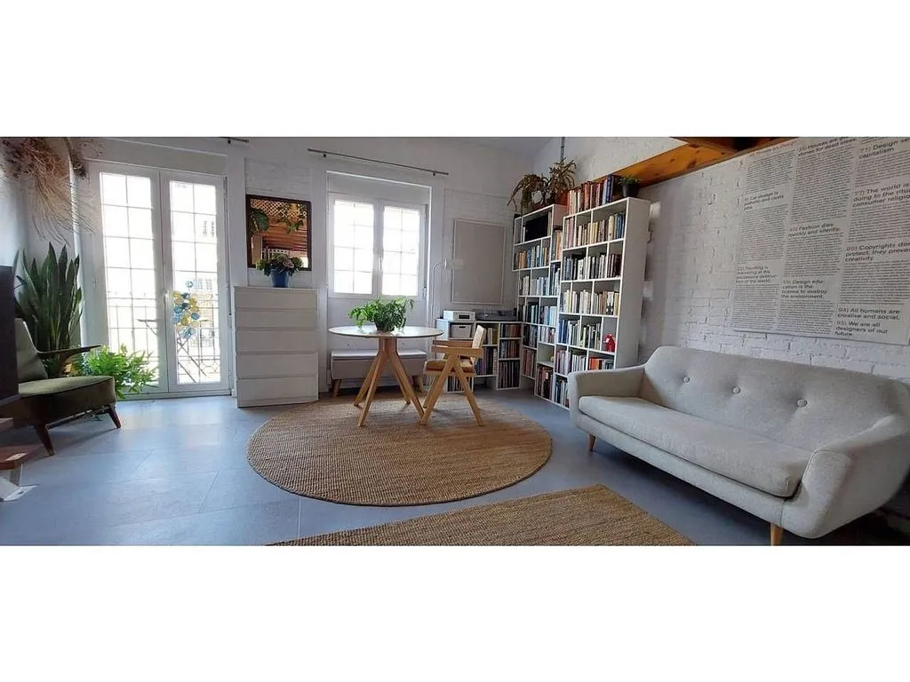 Kabinet - Modernised Flat with Balcony in La Petxina