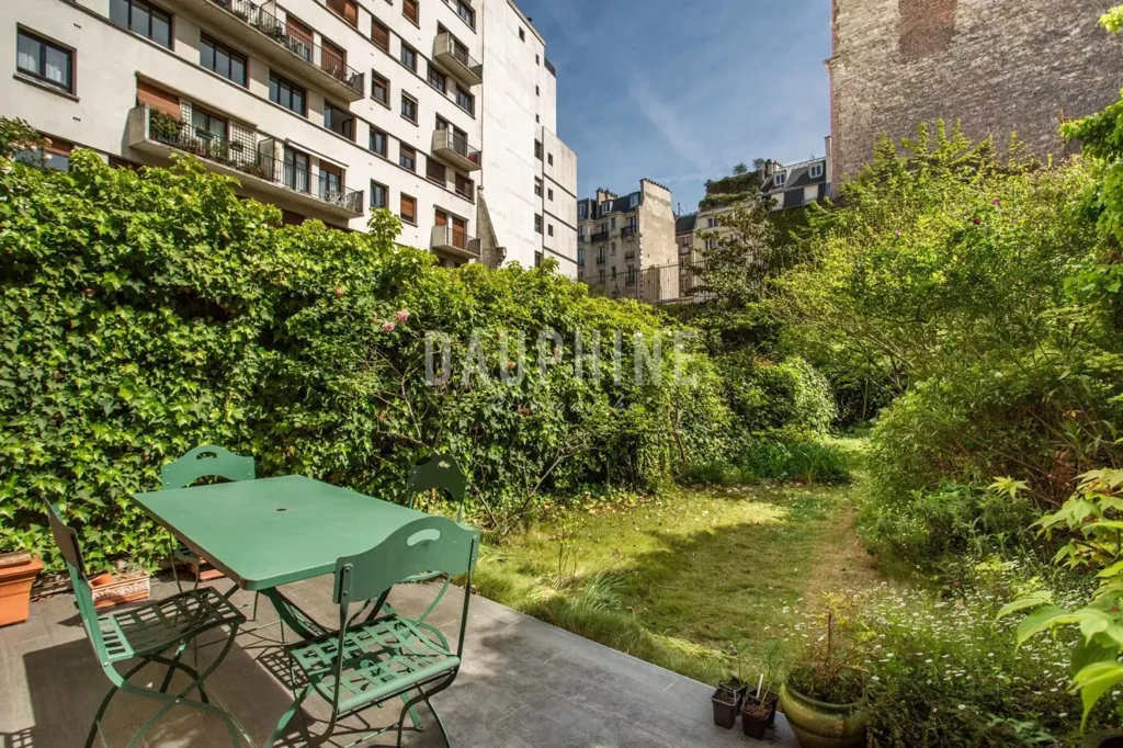 Aed - Duplex with Private Garden in Paris 15