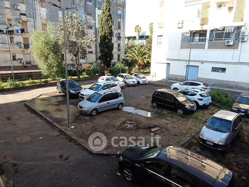 Extérieur - Bright Two-Bedroom Flat with Balcony in Catania