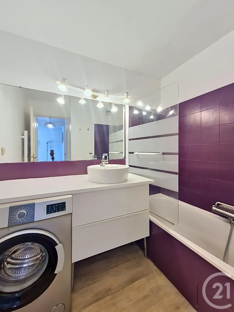Vannitoad - T2 Apartment with Sea View in Fréjus Plage