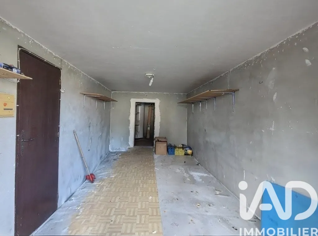 Entrée - Appartement 4 Pièces avec Balcon et Garage à Perpignan