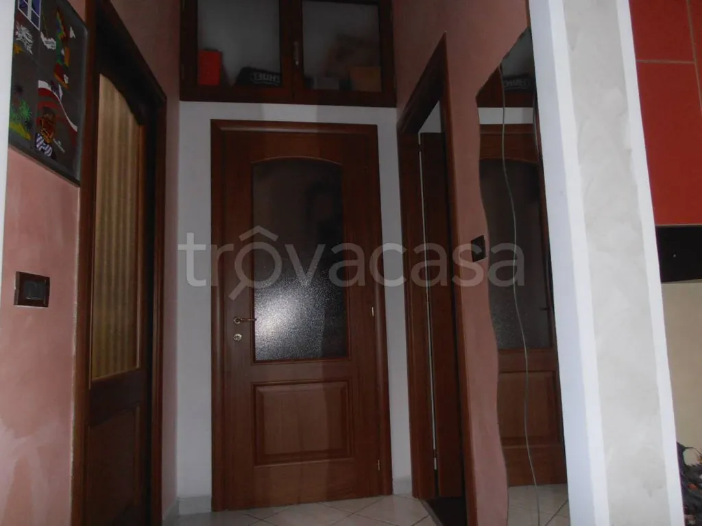 hallway_entrance