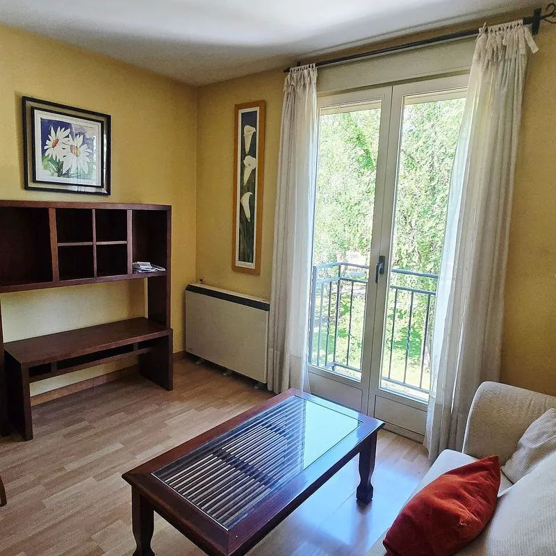 Elutuba - Furnished Flat with Balcony in Pinto Centre
