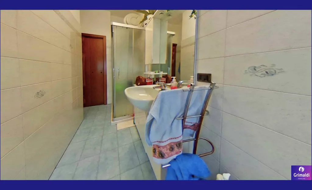 Vannitoad - Modernised Apartment with Balcony in Milan