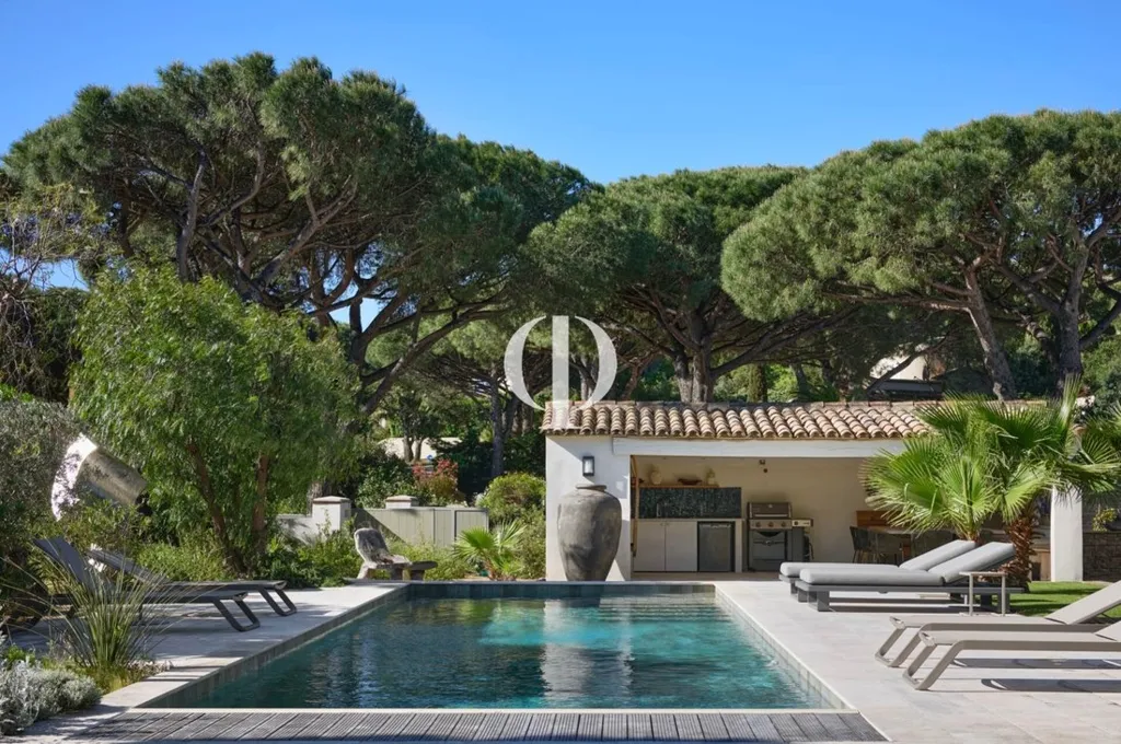 Piscine - Bastide Contemporaine avec Vue Mer à Sainte-Maxime