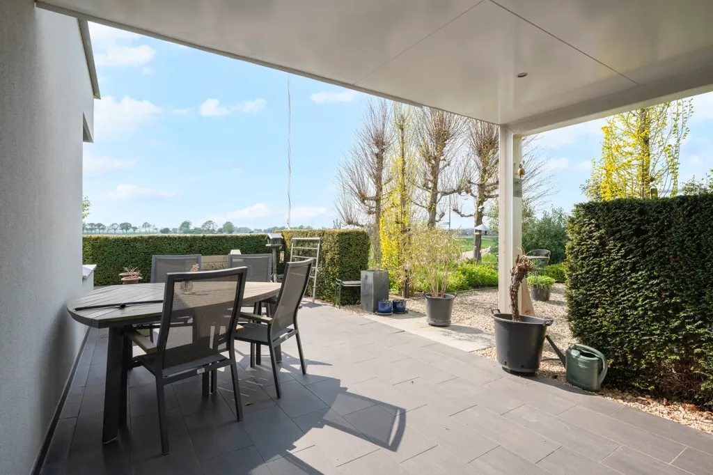 Terrasse - Multifunctional House with Field Views in Limbricht