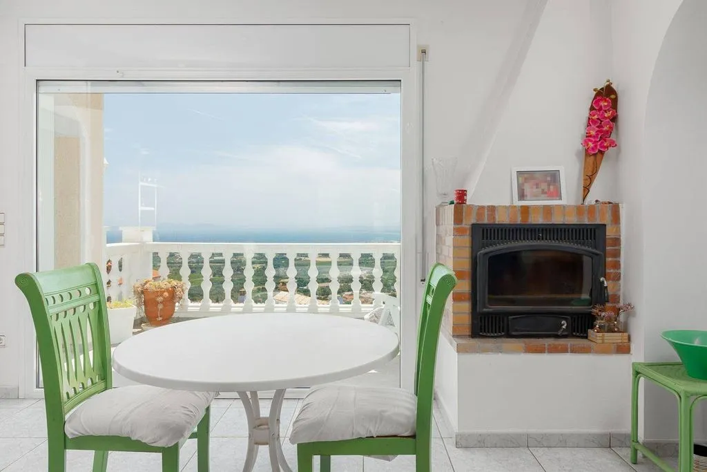 Dining Room - Luxury House with Pool in Roses, Catalonia