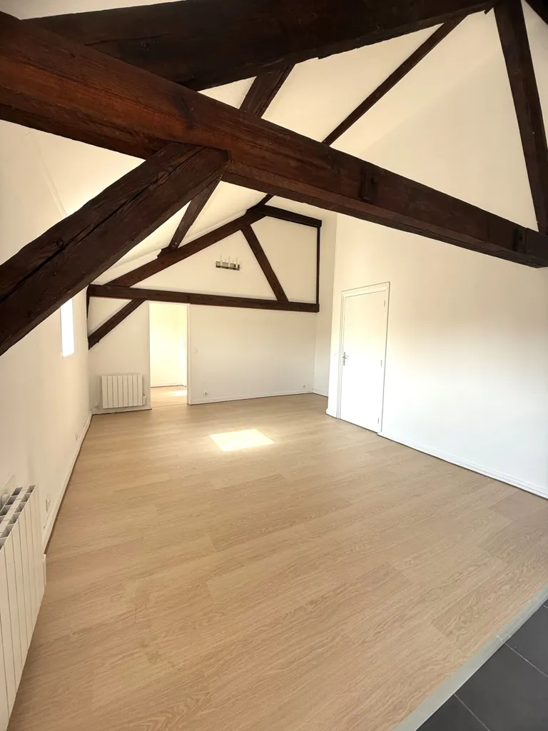 Pièces - Appartement T2 Lumineux à Courrières