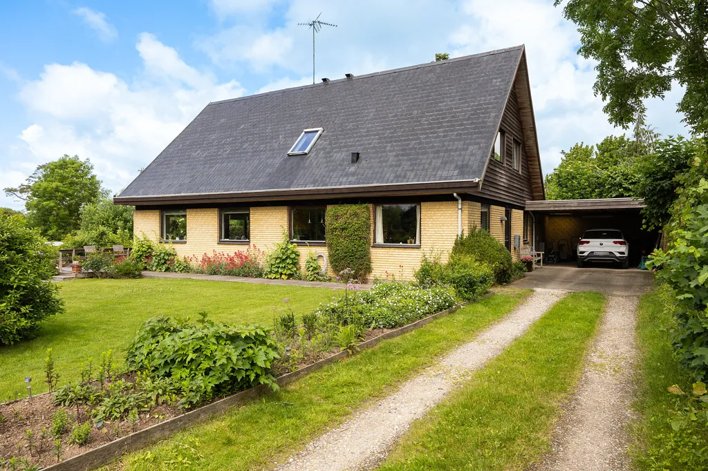 Esterno - Villa with Lake View in Ravnsnæs