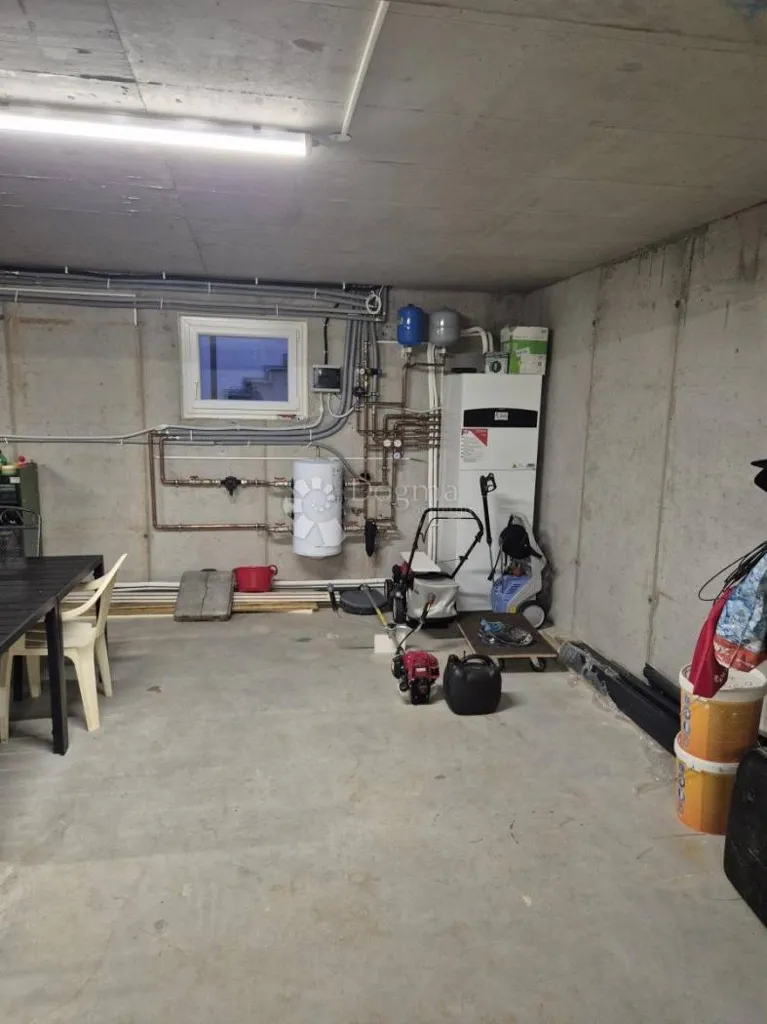 Garage - Apartment with Garage in Crikvenica Centre