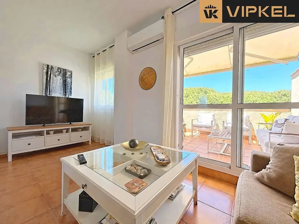 Living Room - Penthouse with Pool and Golf View in Novo Sancti Petri