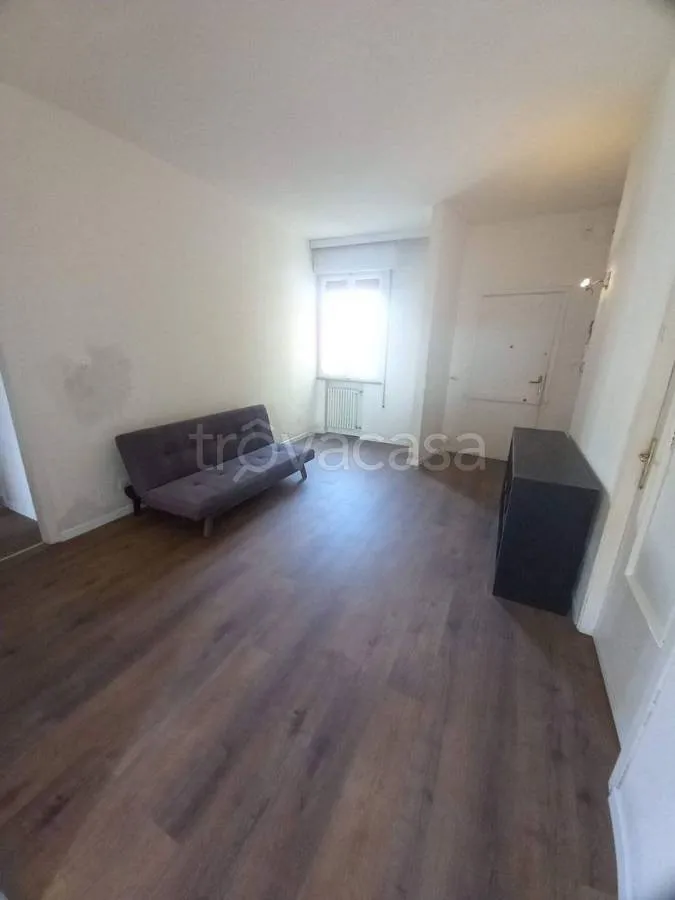 Séjour - Bright Apartment with Balcony in Ferrara